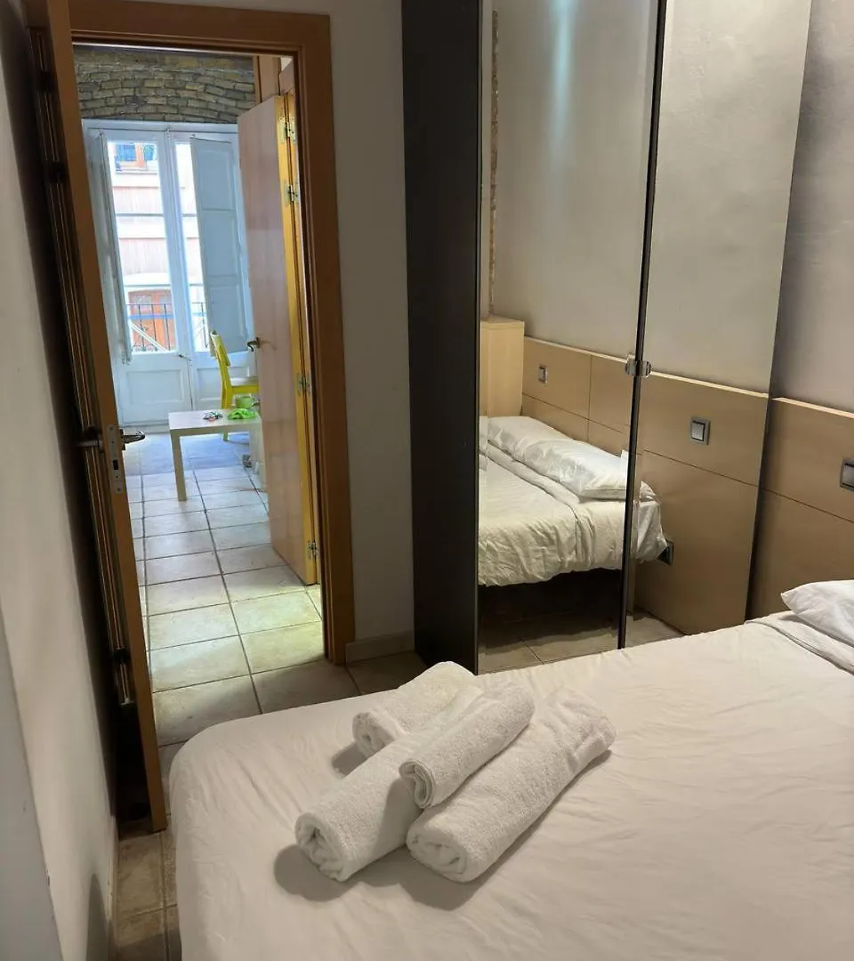 Feels Like Home Apartments Barcelona