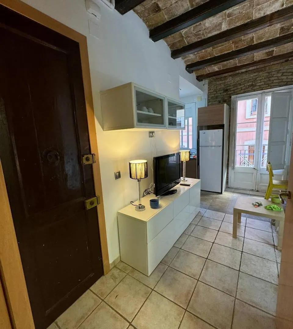 Feels Like Home Apartments Barcelona
